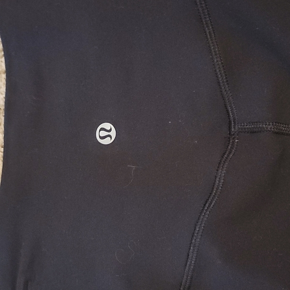 Lululemon align crops - Picture 3 of 4